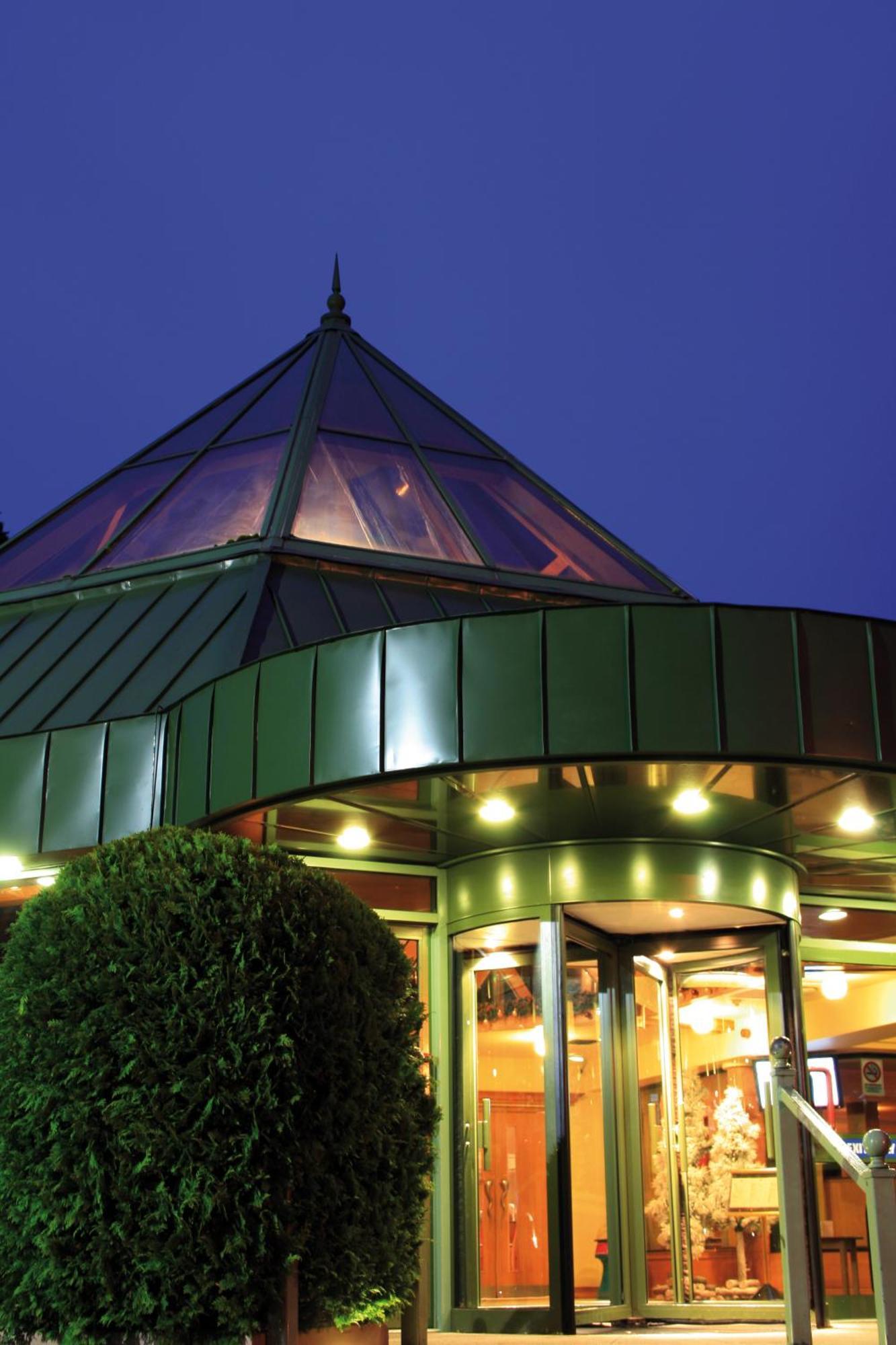 Silverbirch Hotel Omagh Exterior foto